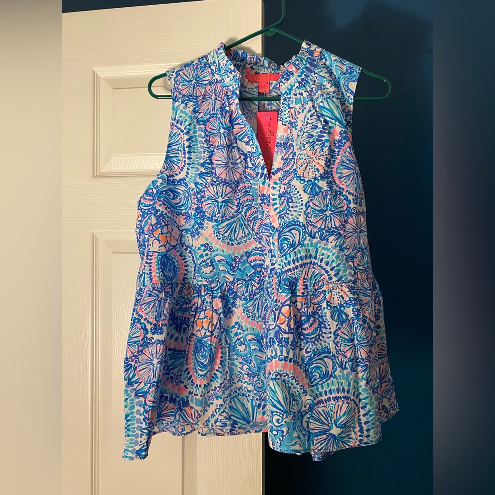 Lilly Pulitzer Novella Ruffle Hem Top.